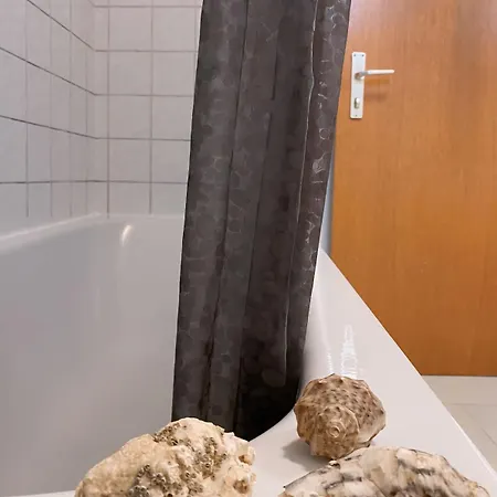 Tyrol Golden Alps Mountain View& Free Underground Parking * インスブルック